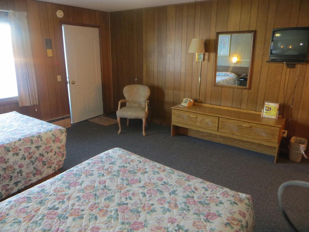 Prairie Motel Merrill Room photo